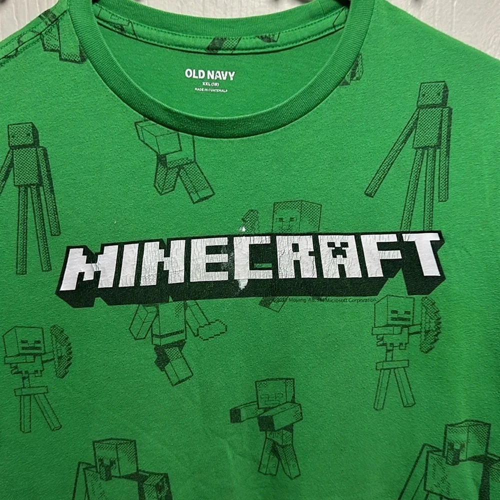 Old Navy Boys XXL (18) Minecraft Creeper Green T-Shirt | Gaming Tee | Kids Youth